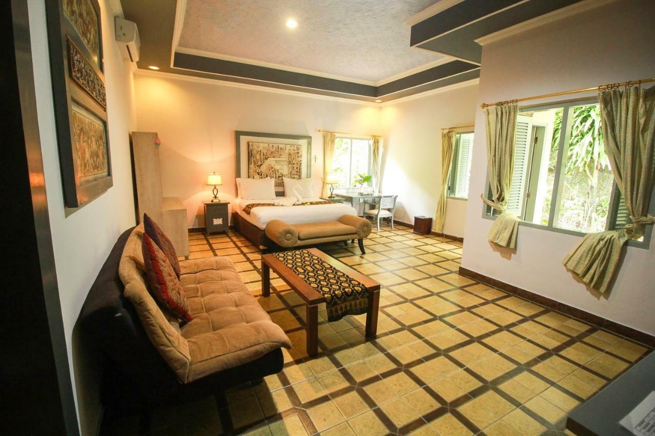 Sendok Hotel Mangsit Exteriör bild
