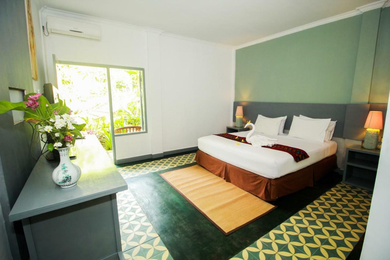 Sendok Hotel Mangsit Exteriör bild